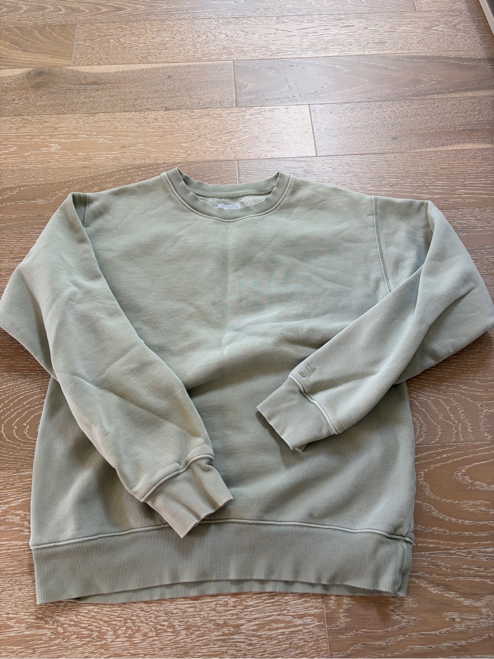 TNA Women's Crewneck Sweatshirt in Sage Green